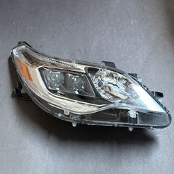 2013-2015 Headlight Halogen Right Side Toyota Avalon Projector Headlamp