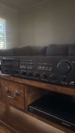 Vintage Denon DRA-55V Stereo Receiver – Fully Working