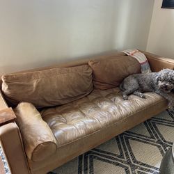 Article Sven Leather Sofa