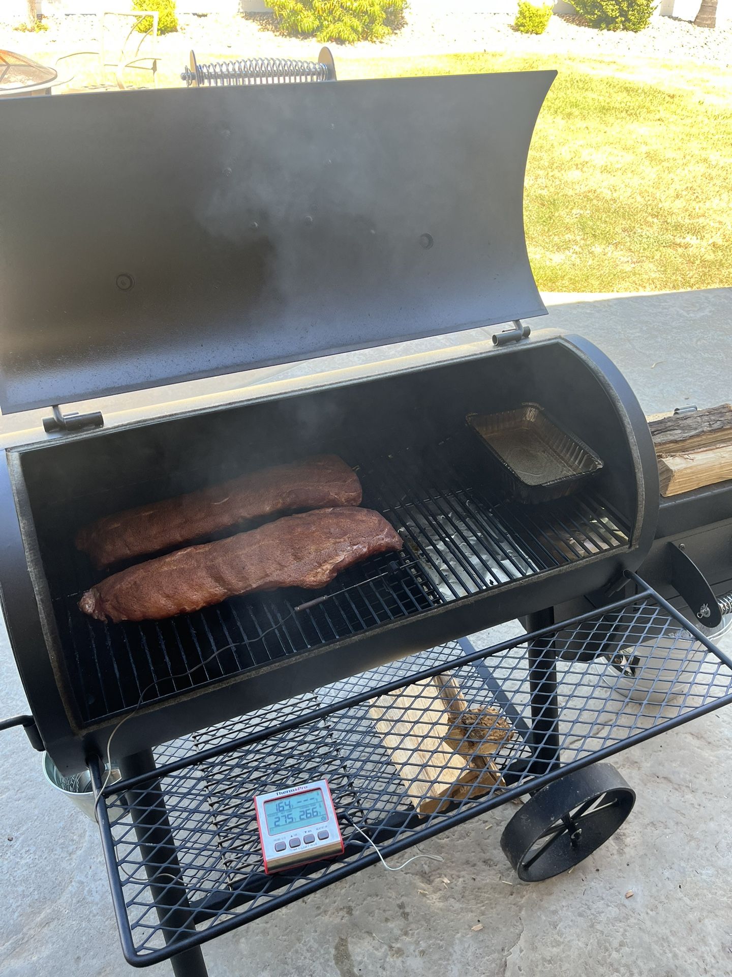 Oklahoma Joe Highland Smoker for Sale in San Diego, CA OfferUp