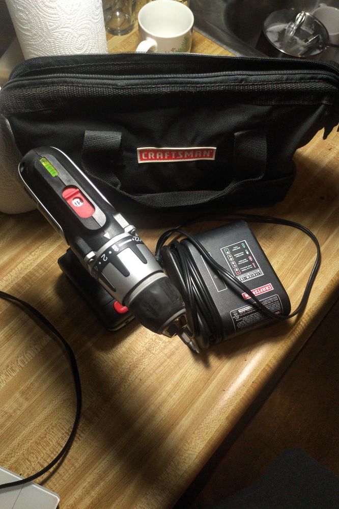 Craftsman cordless drill/driver