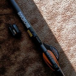 WORX cordless Leaf Blower With Charger 