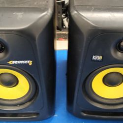 Powered Speakers 