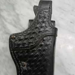 Holster Great Condition