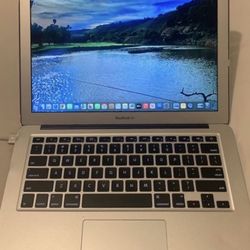 Apple Macbook 13” Retina - macOS 15.7.3 Sequoia NEW BATTERY