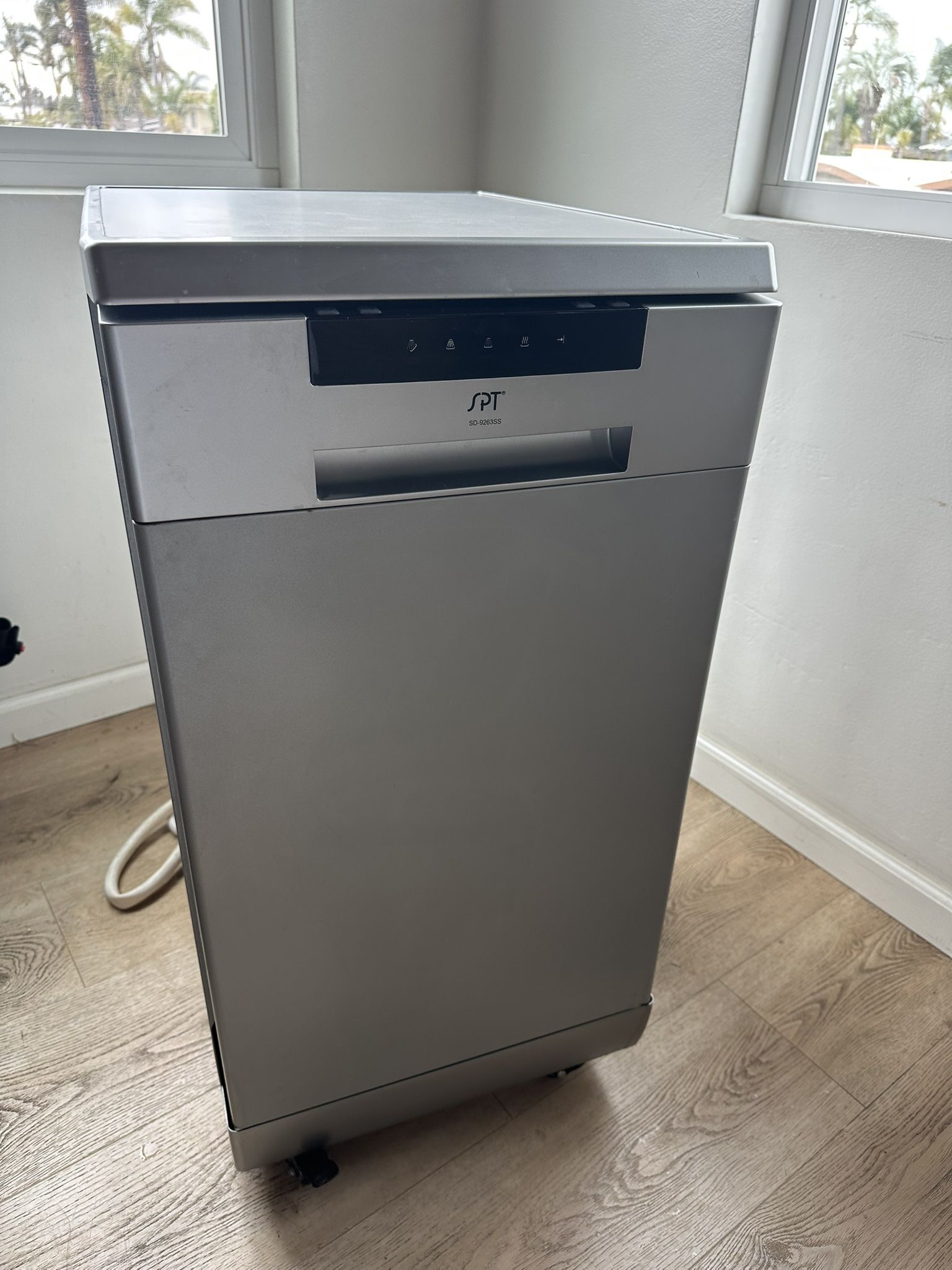 18in Portable Dishwasher (SPT)