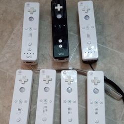Nintendo Wii Controller 