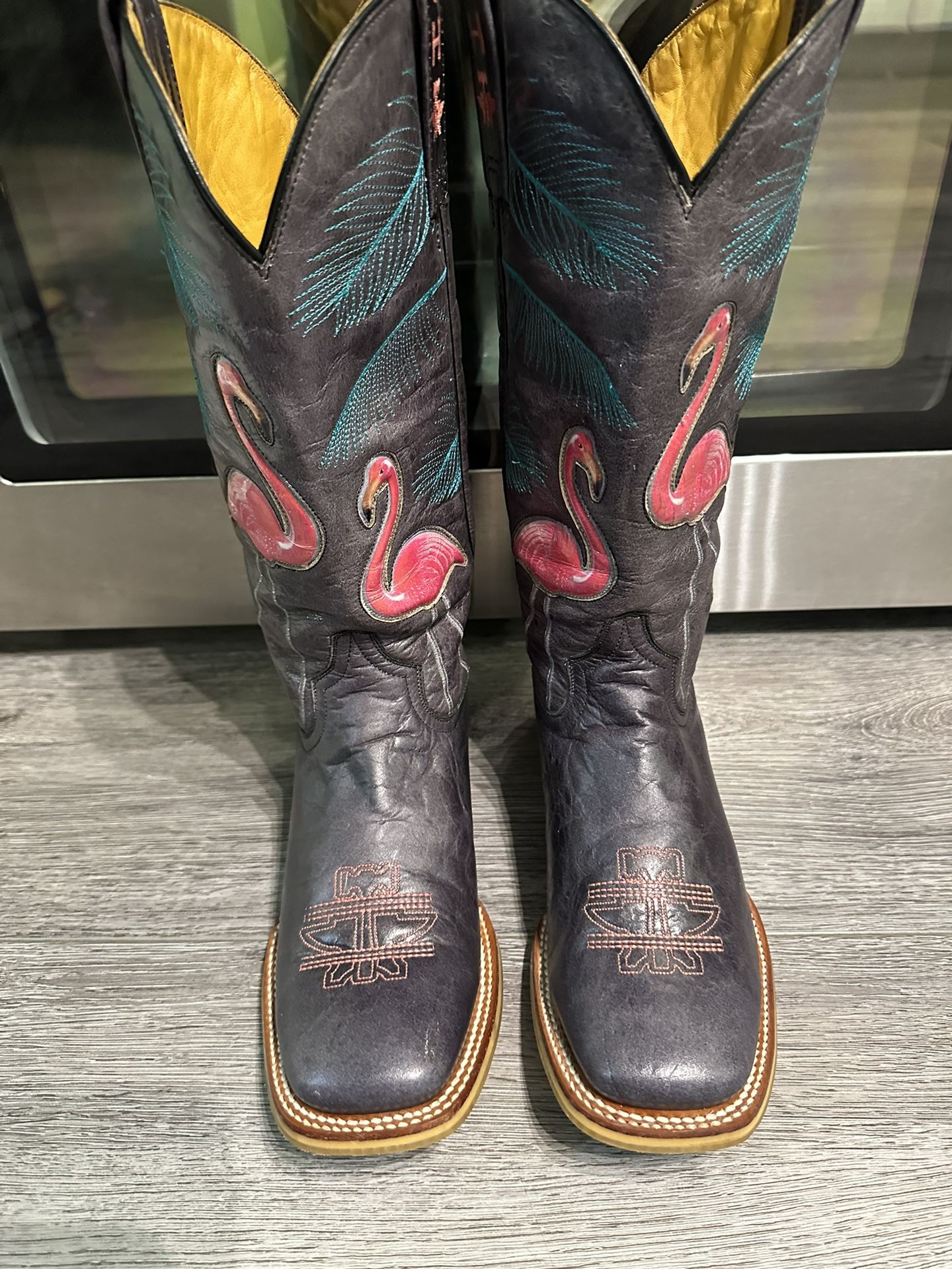 Botas Nuevas Flamingo 🦩 Sz 9