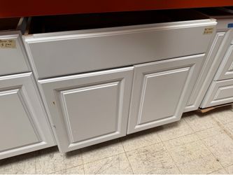 White kitchen cabinets base 36in
