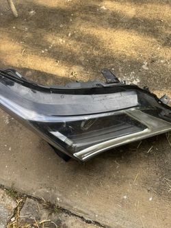 2017 Lexus Rx350 Right Side Headlight Oem