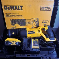 20v Dewalt reciprocating saw with Charger and 5Ah battery