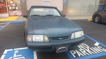 1988 Ford Mustang
