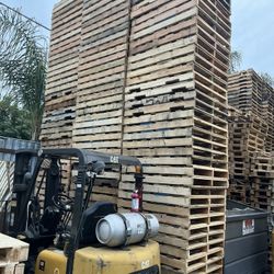 48x40 2way Pallets