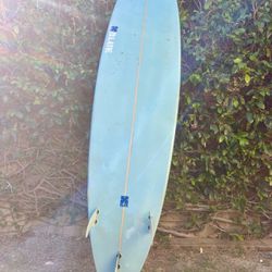 7’10” Surfboard 