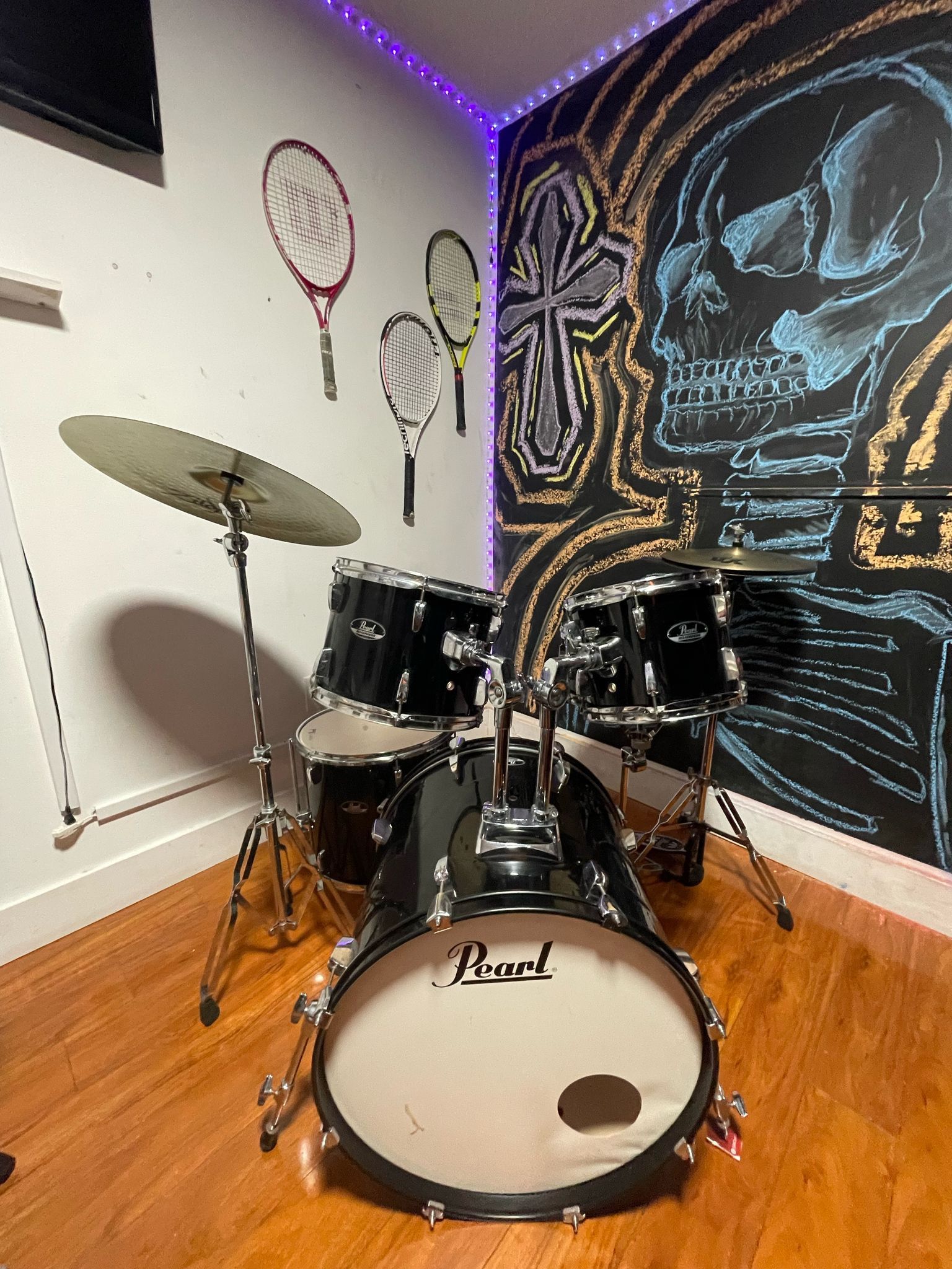 Pearl Drum Set Barely Used With Zildjian And Satagg Plates And A Extra Practice Drum Set