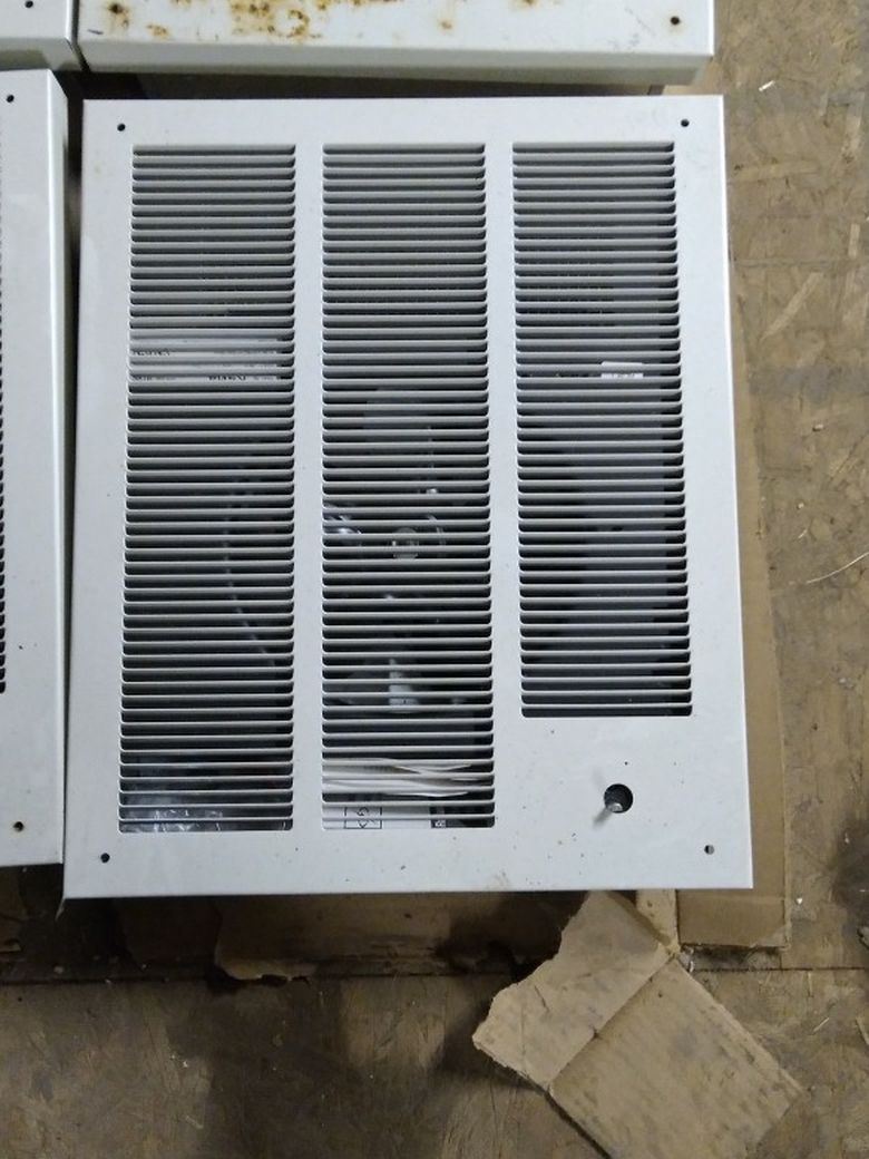 Electric Wall Heater 110/220 Brand New Out Of Box