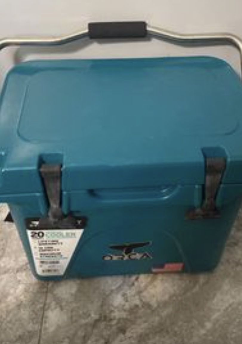 Orca Cooler 20 QT Starboard Blue