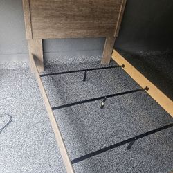 Queen Size Bedroom Set