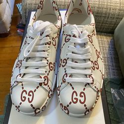 Gucci Men Sneaker Size 7