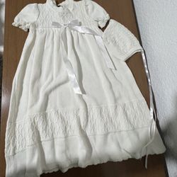 Baby dress  Allie Wade size 3-6 months  Long 