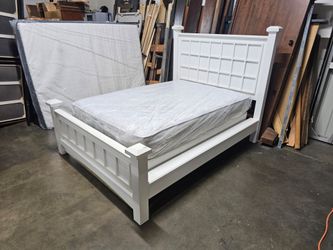Full bed and mattress