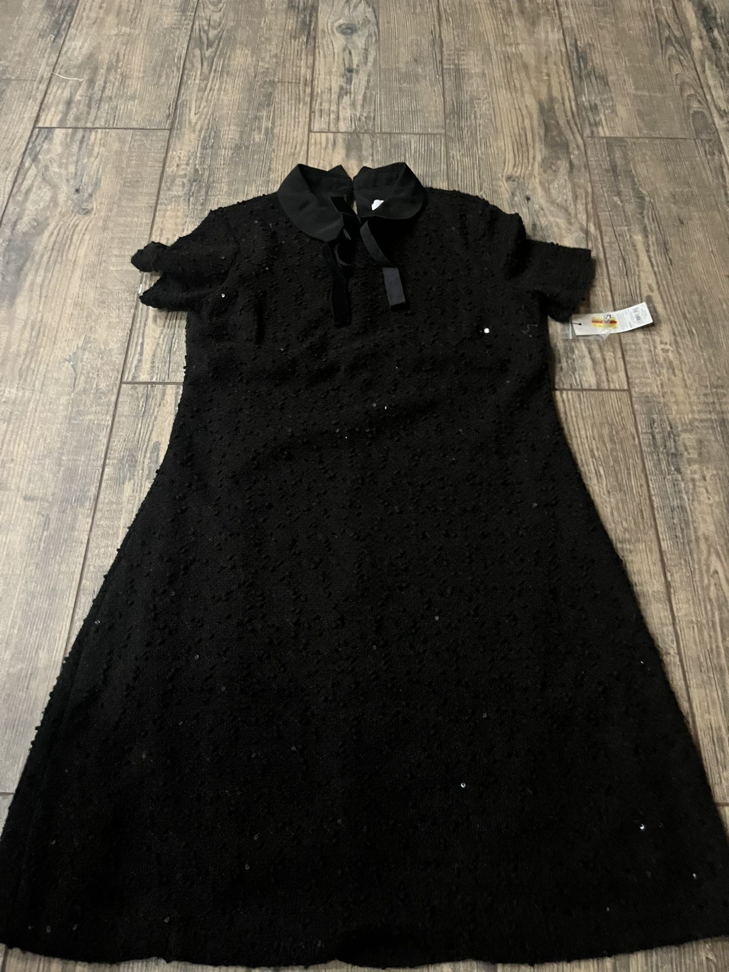 Women’s dress