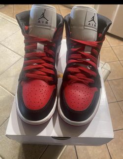 I Have This Tennis For Sell