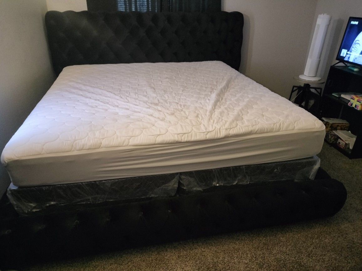 Black Velvet King Size Bed Frame Only