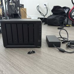 Synology DiskStation DS1522+ 5-Bay NAS Enclosure