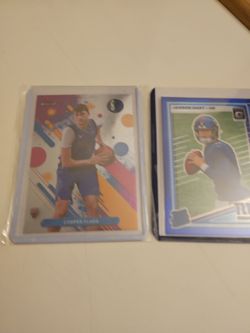 Jaxon Dart Blue Hyper Optic Rookie Card. Cooper Flagg Finest Common Rookie https://offerup.com/redirect/?o=Q2FydC5NaW50 Condition.