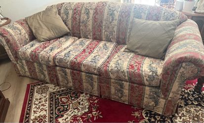 FREE Sofa