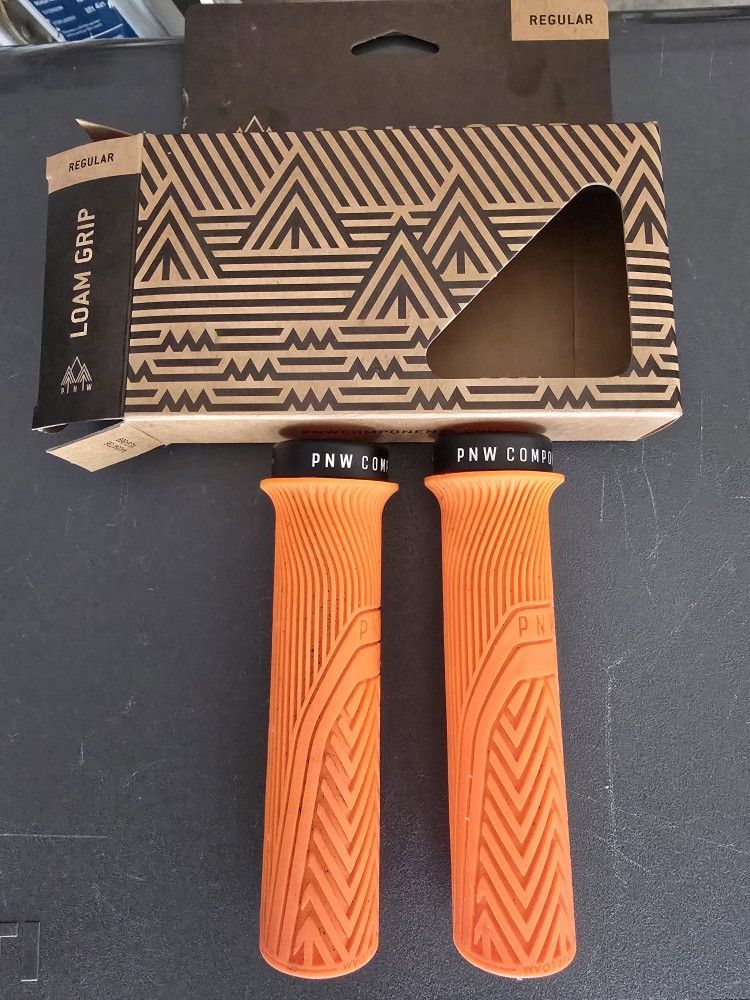 PNW Loam Grip Regular