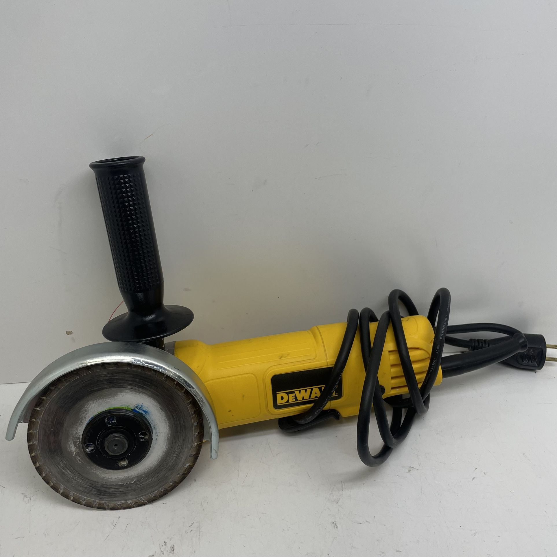 Dewalt Angle Grinder 198479/13