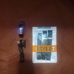 Fitbit Charge 2 With Extra Bands
