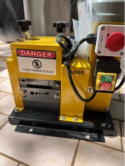 Wire stripping Machine