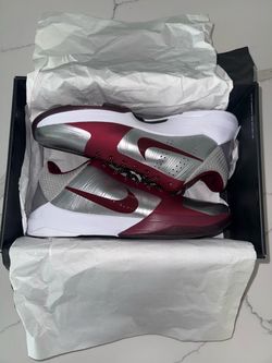 Kobe 5 “Lower Merion” Size 12