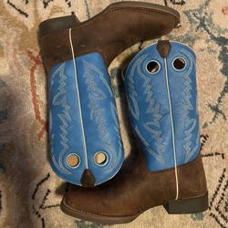 Blue Ariat Boots *BRAND NEW*