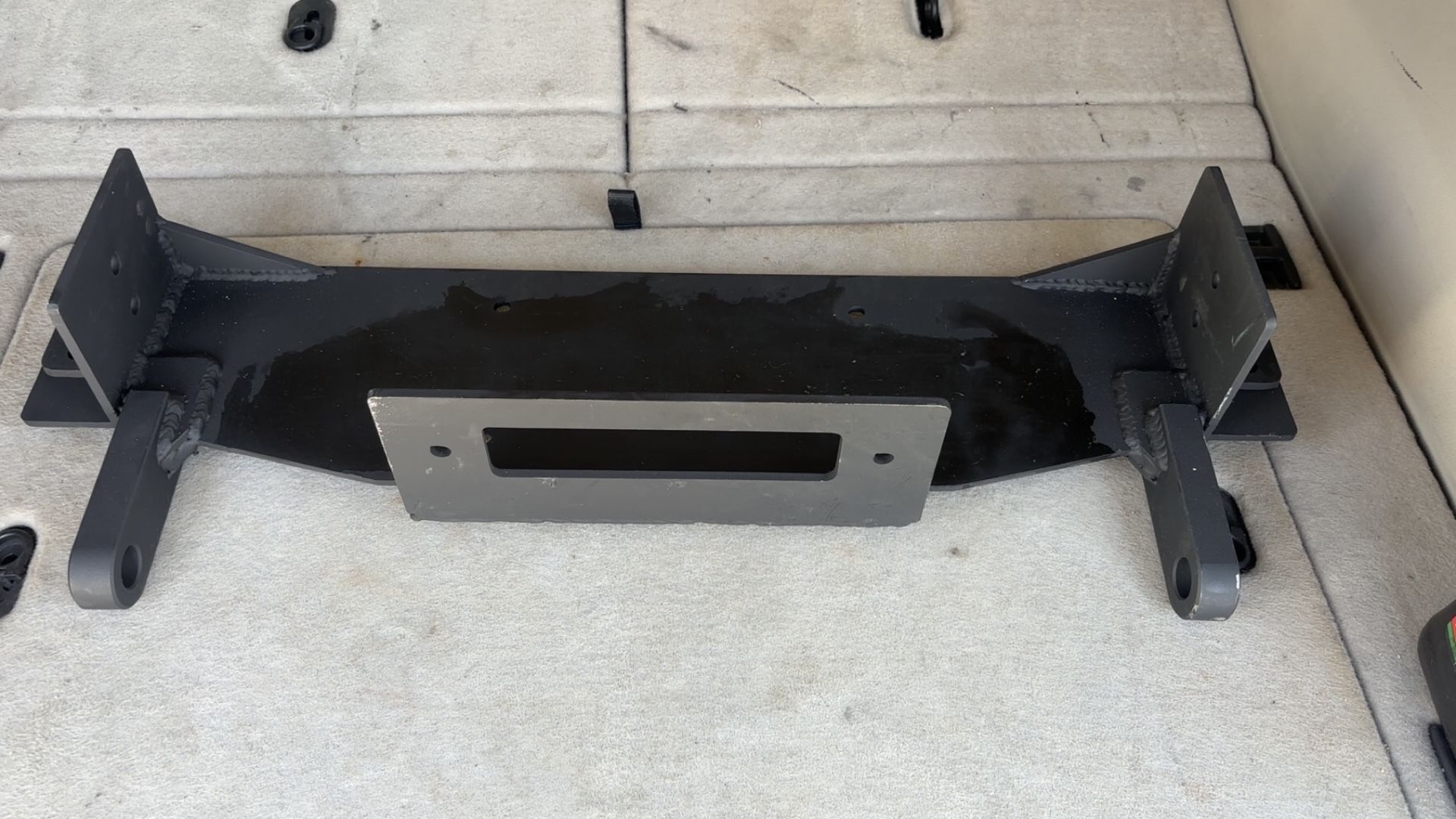 custom hidden winch mount bracket (wk)-(xk)