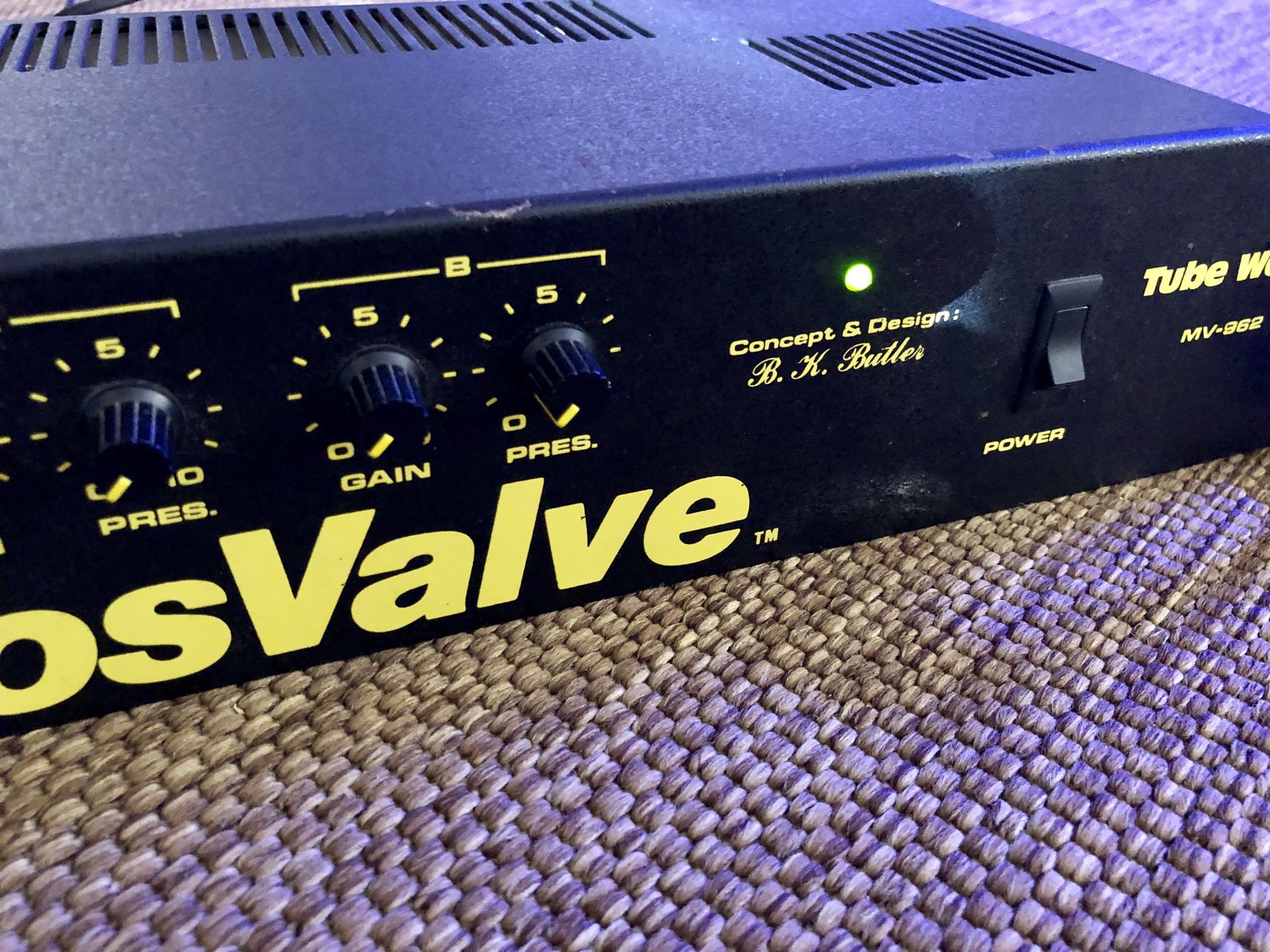 MosValve MV-962 Stereo Power Amp (160W)