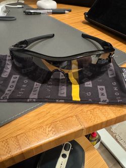 Oakley Radar Path Jet Black w/ Satin Silver polarized