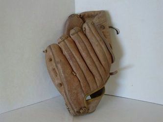 Wilson Youth Baseball Glove