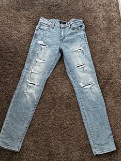 Aeropostale Light Wash Distressed Skinny Jeans