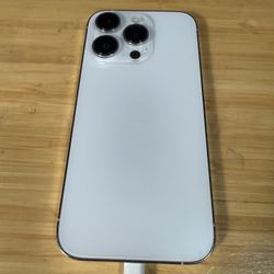 Apple iPhone 14 Pro – 256GB – Unlocked