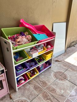 Toy cubby