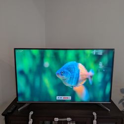 LG 50" UHD TV 4K