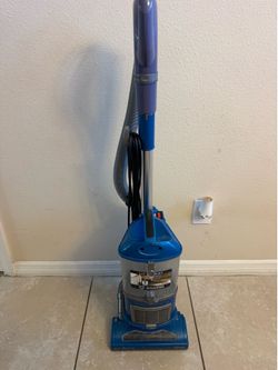 Shark Navigator Lift Away Vacuum Cleaner Blue