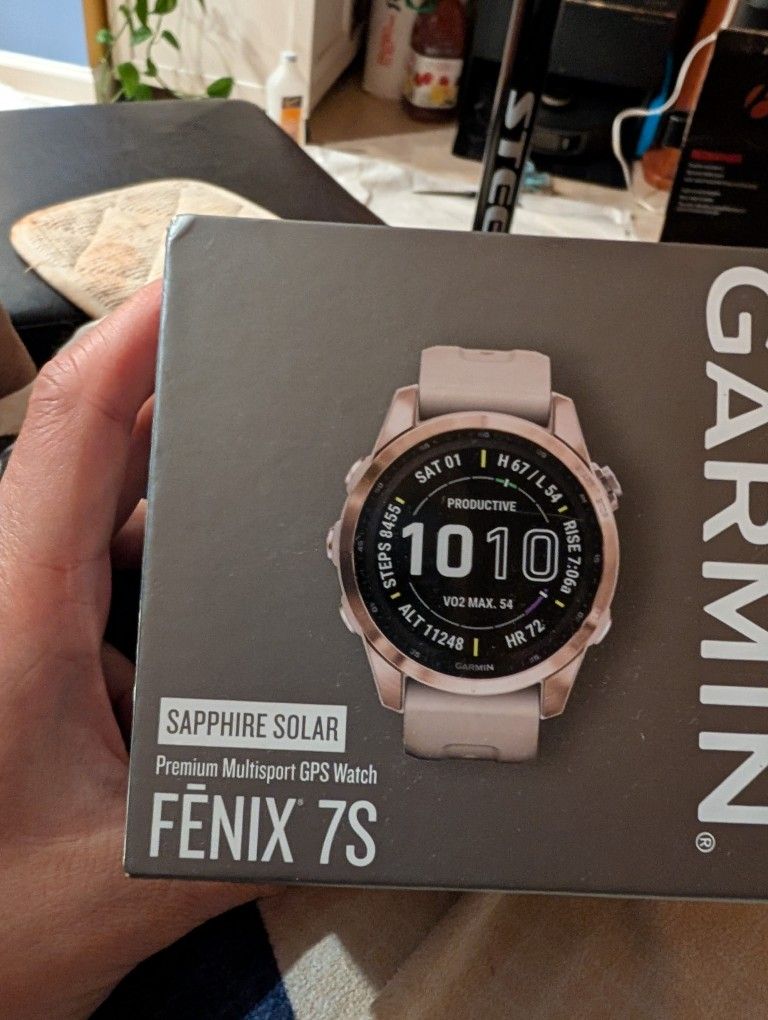 Garmin Fenix 7S Sapphire Solar 