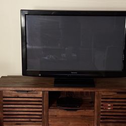 Panasonic 46” TV