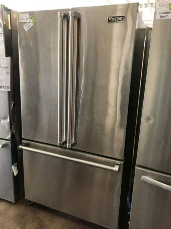 Viking Counterdepth Refrigerator H5