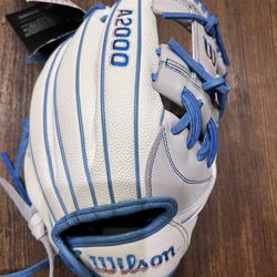 Wilson A2000 "Love the Moment" 12" Fastpitch Glove
